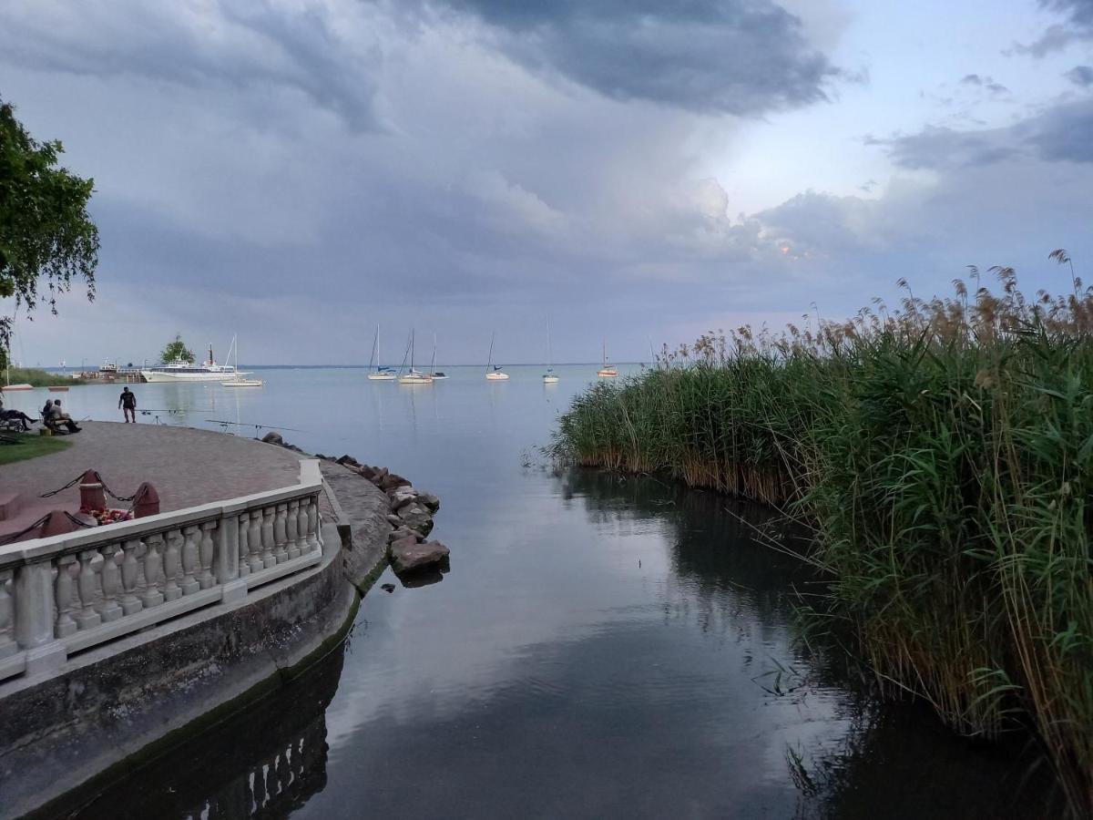 Malibu Apartment Balaton North Balatonalmádi Εξωτερικό φωτογραφία